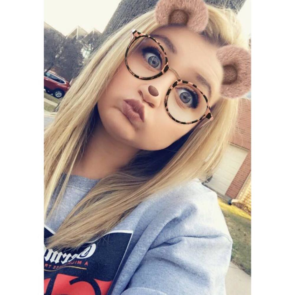 Meet your Posher, Megan